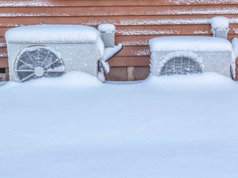 heat pumps in the snow